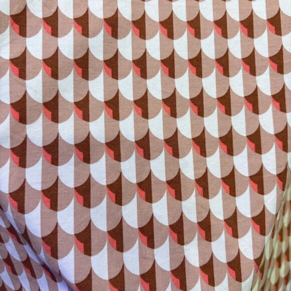 ⭐️ 3/$21 ⭐️ J. Crew Women’s Red Pink Sleeveless Geometric Boxy Blouse Size 10 - Picture 2 of 9